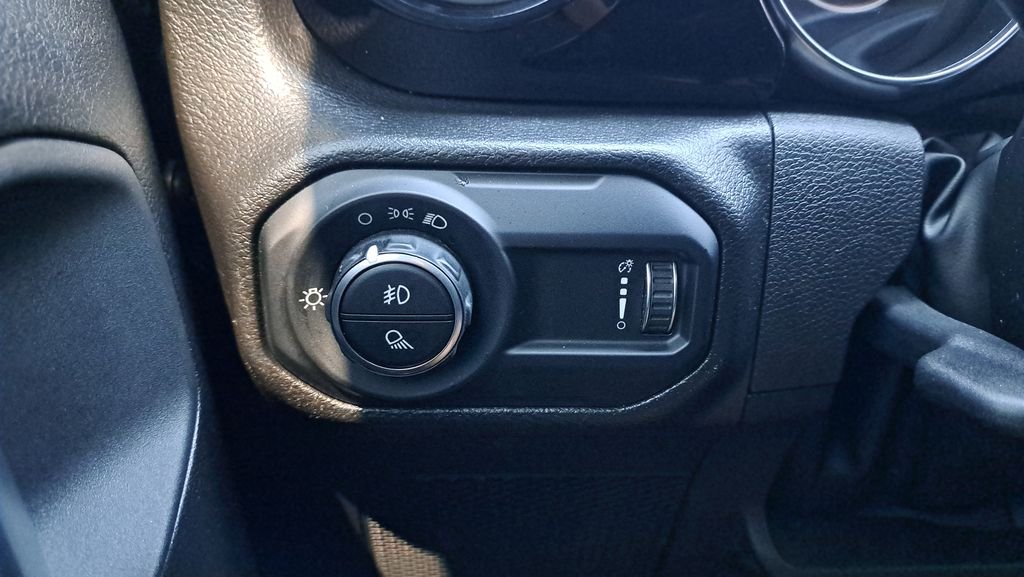 Used 2023 Black Jeep Sport image 19