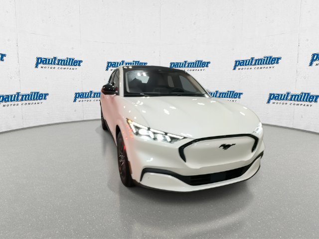 New 2026 White Ford Premium image 3