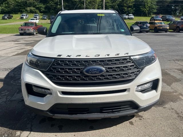 Used 2021 White Ford XLT image 11
