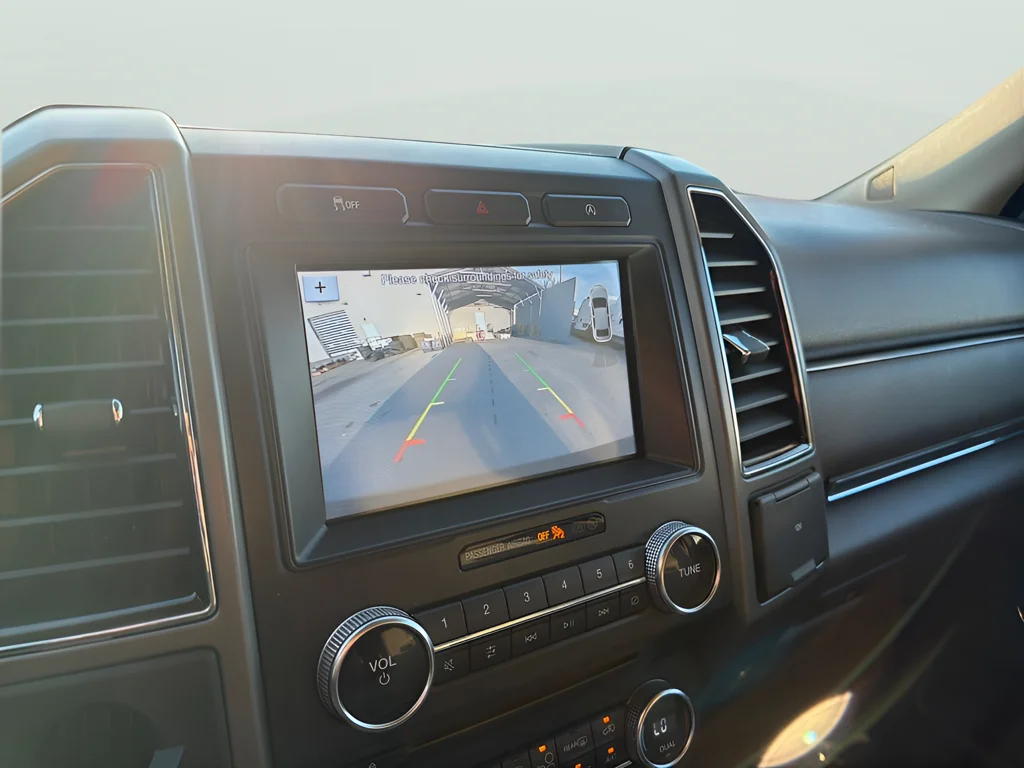 Used 2018 Blue Ford XLT image 33