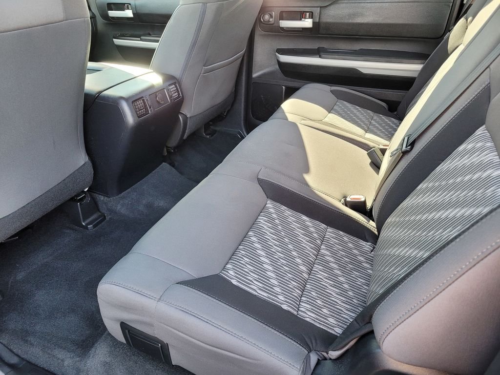 Certified Used 2018 Blue Toyota SR5 image 12