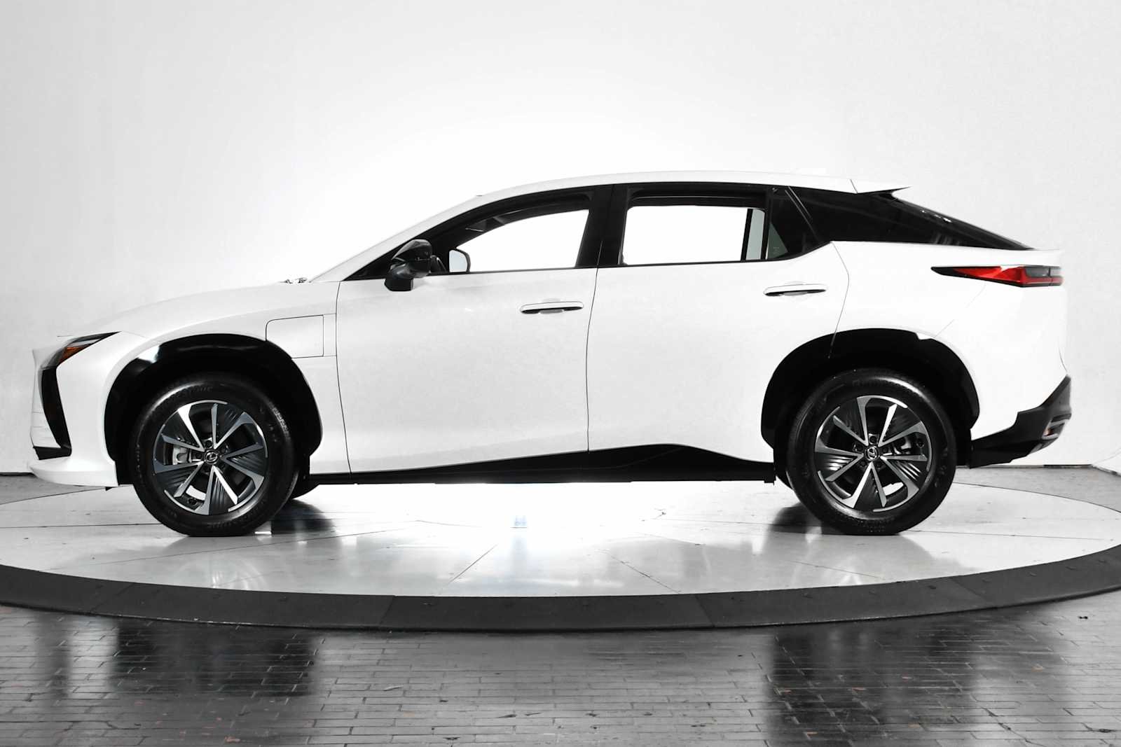 Certified 2024 Lexus RZ Premium with VIN JTJABABB2RA004462 for sale in Dallas, TX