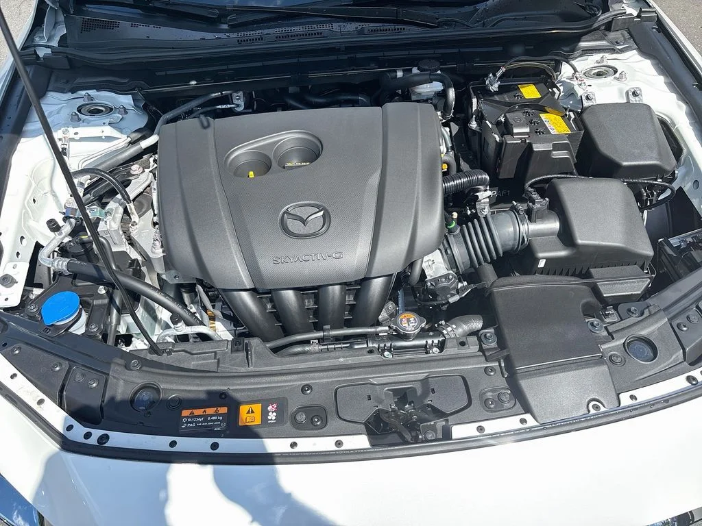 New 2026 Snowflake White Pearl Mazda 2.5 S Preferred image 30