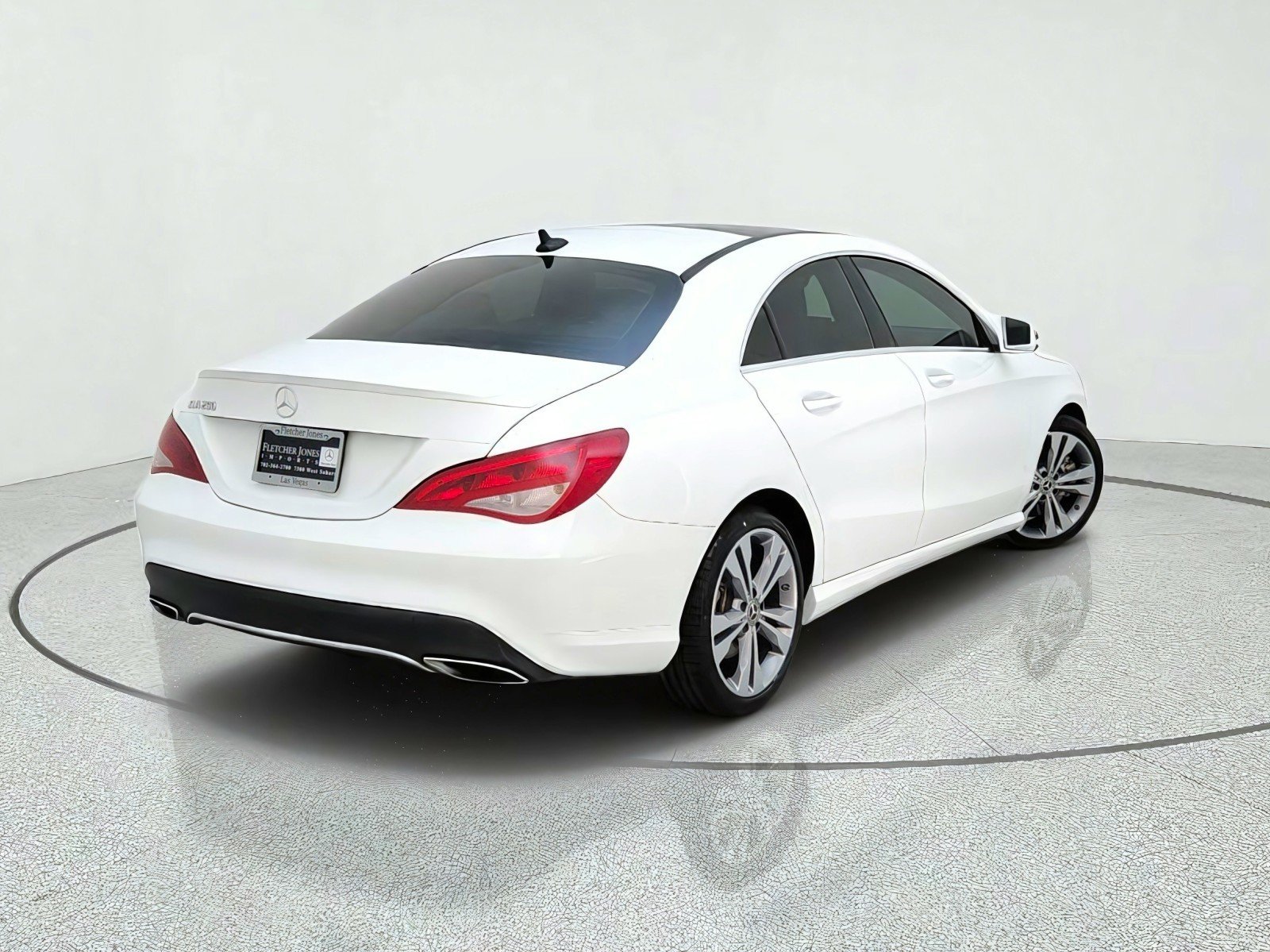 Used 2019 Polar White Mercedes-Benz CLA 250 image 9