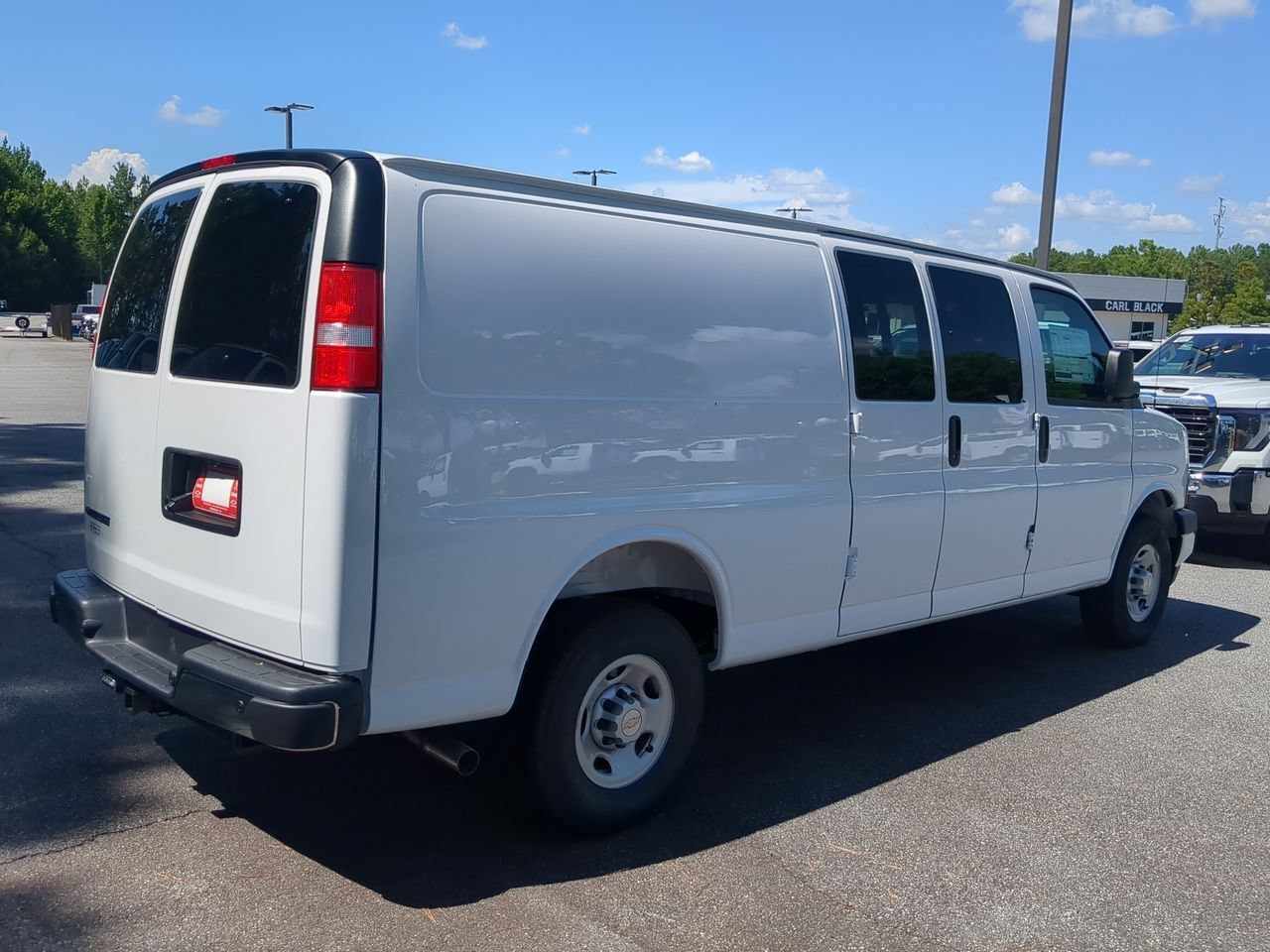 2026 Chevrolet Express Cargo Work Van - Photo 8