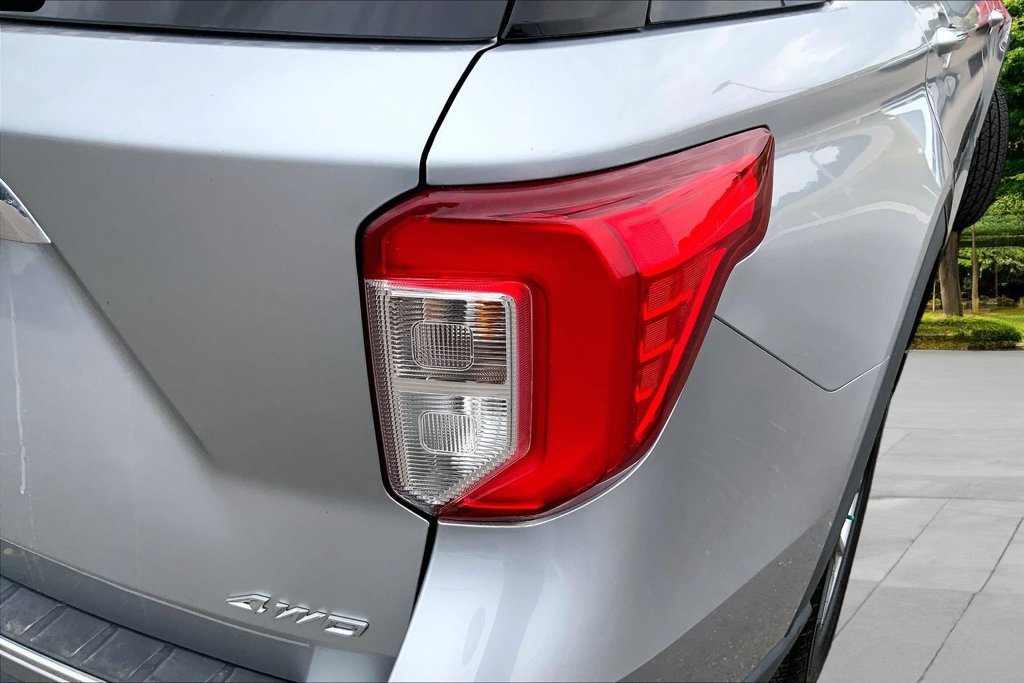Used 2021 Silver Ford Limited image 22