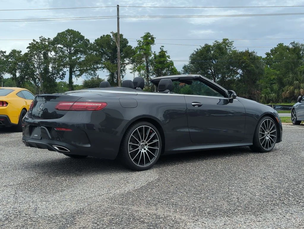 Used 2023 Gray Mercedes-Benz E 450 image 7