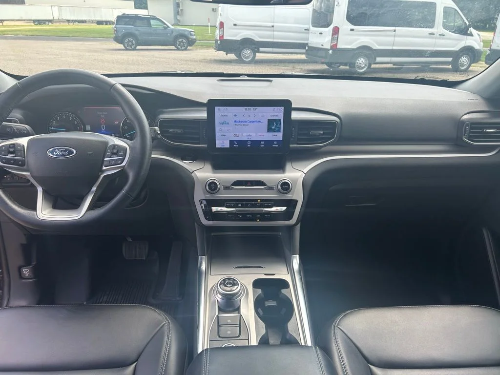 2023 Ford Explorer XLT - Photo 14