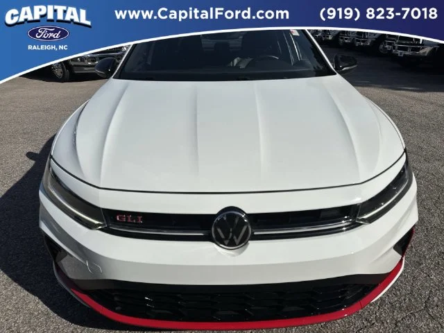 Used 2025 White Volkswagen 2.0T Autobahn image 10