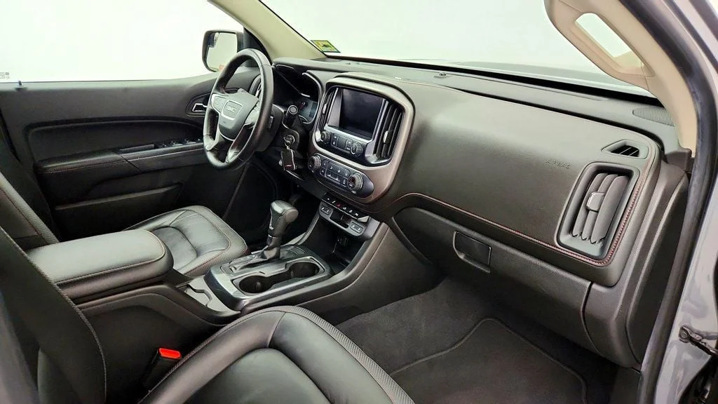 Used 2019 Satin Steel Metallic GMC 4WD Crew Cab 128.3