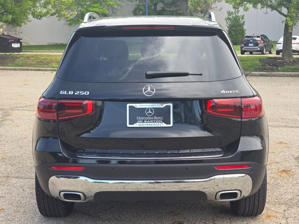 New 2026 Cosmos Black Metallic Mercedes-Benz GLB 250 image 53