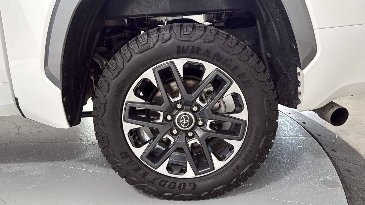 2023 Toyota Tundra Limited - Photo 23