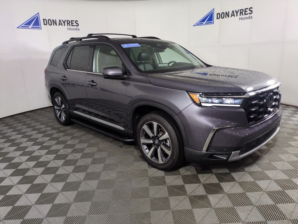 2025 Honda Pilot Touring - Photo 11