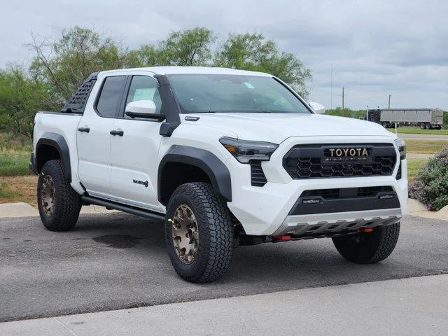 New 2026 White Toyota Trailhunter 4x4 Double Cab 5 ft. box image 2