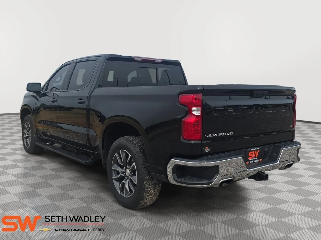 Used 2024 Black Chevrolet LT image 5