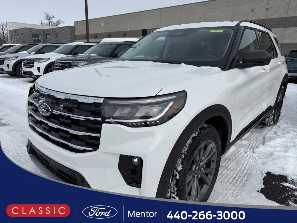 2026 Ford Explorer Active 4WD's photo