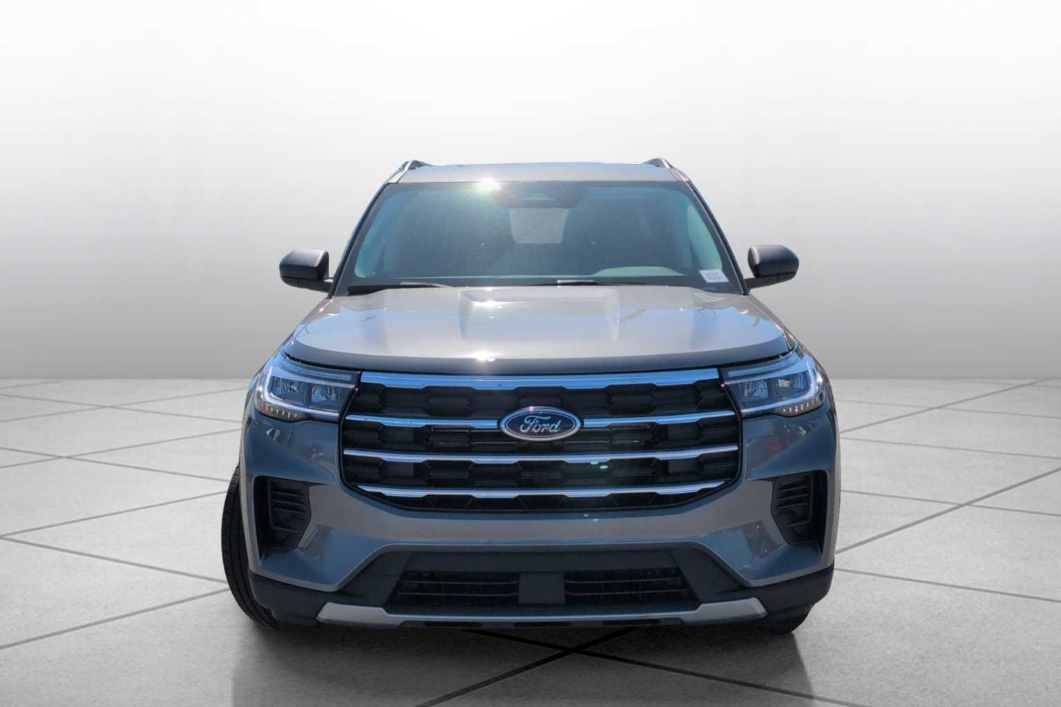 New 2026 Carbonized Gray Metallic Ford Active w/200A Pkg image 3