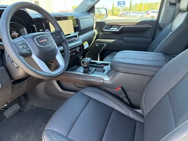 New 2026 Onyx Black GMC SLT image 18