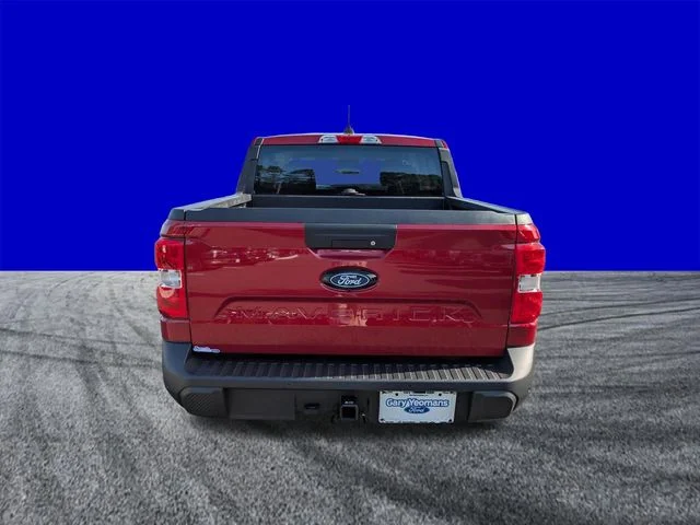 New 2026 Ruby Red Metallic Tinted Clearcoat Ford XLT image 5