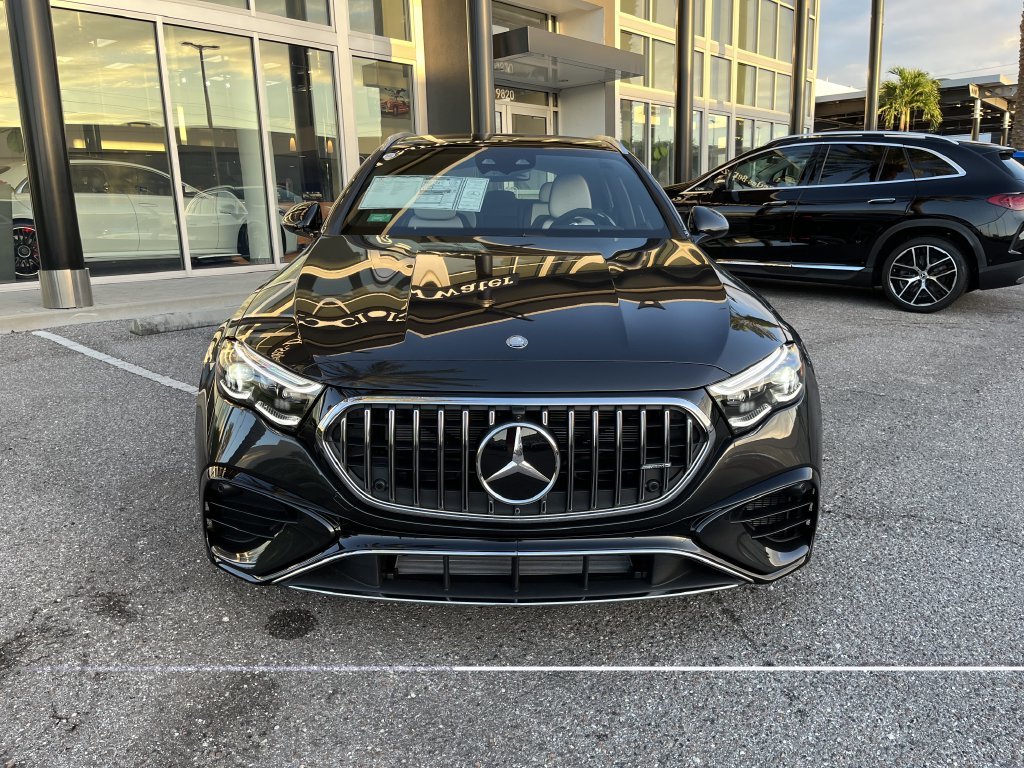 New 2027 Gray Mercedes-Benz E 53 AMG® image 10