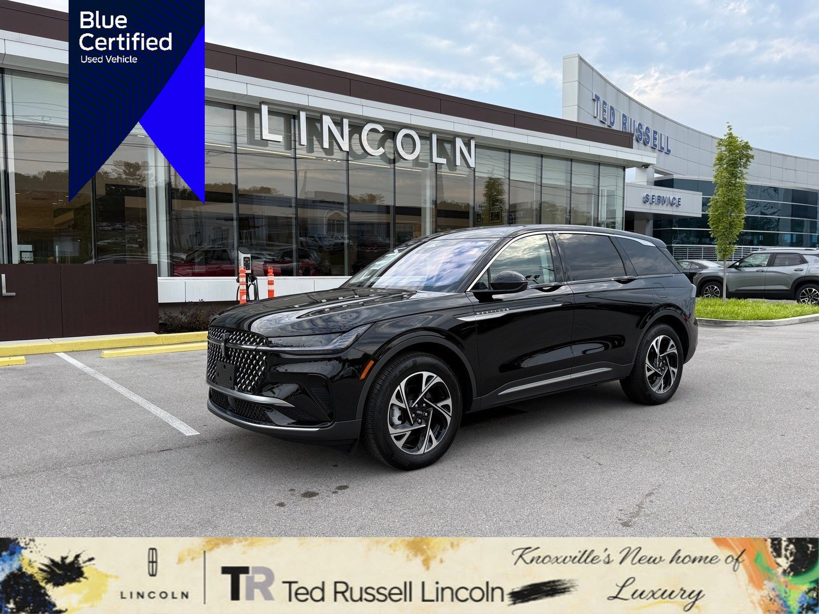 Certified Used 2025 Black Metallic Lincoln Premiere image 1