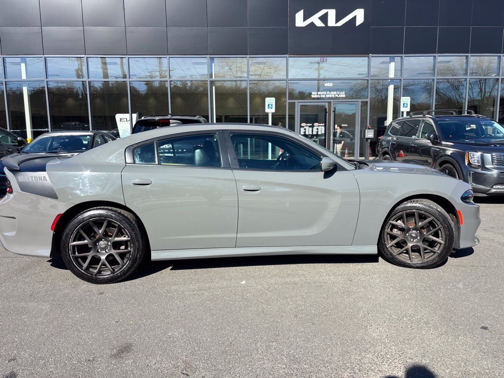 Used 2017 Gray Dodge R/T image 7