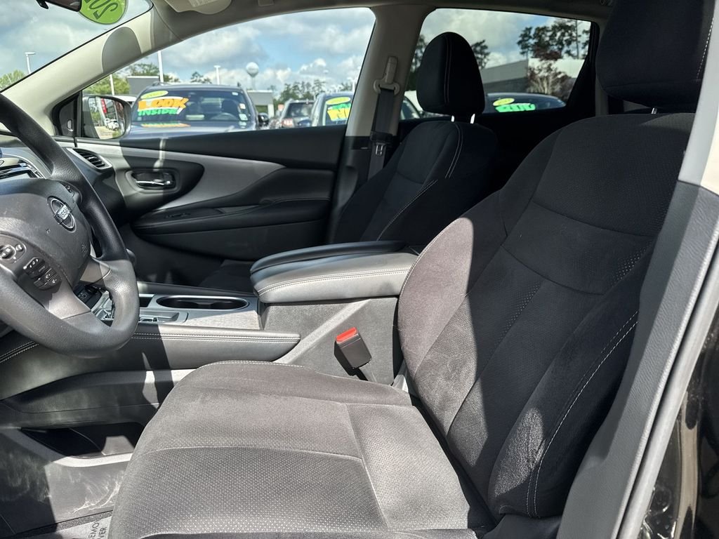 Used 2020 Black Nissan S image 13