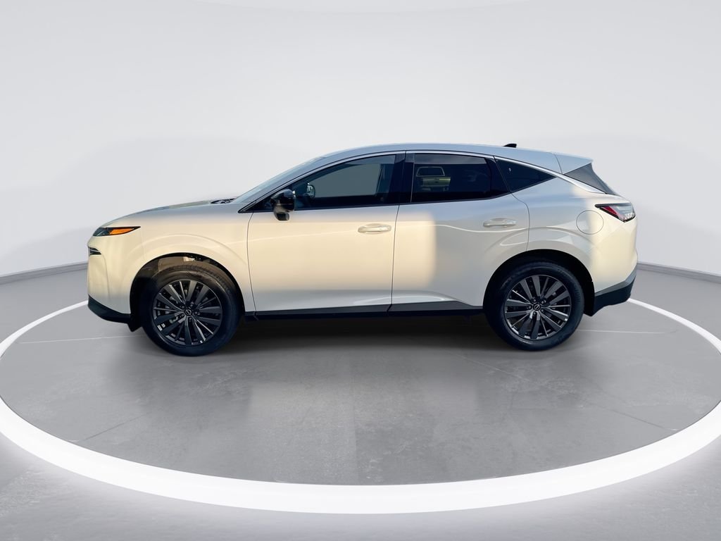 New 2026 White Nissan SL image 5