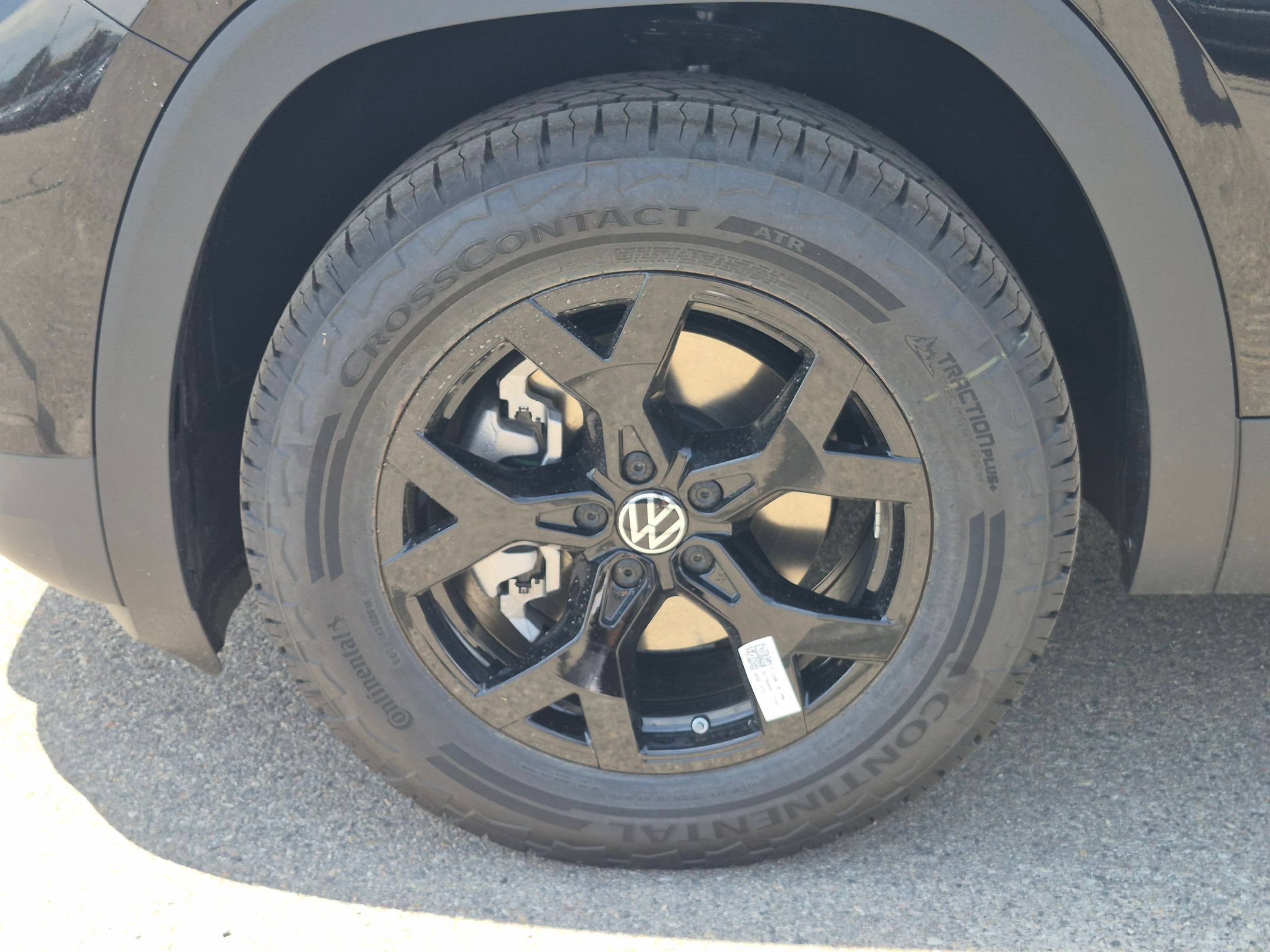 New 2026 Deep Black Pearl Volkswagen 2.0T Peak Edition image 11