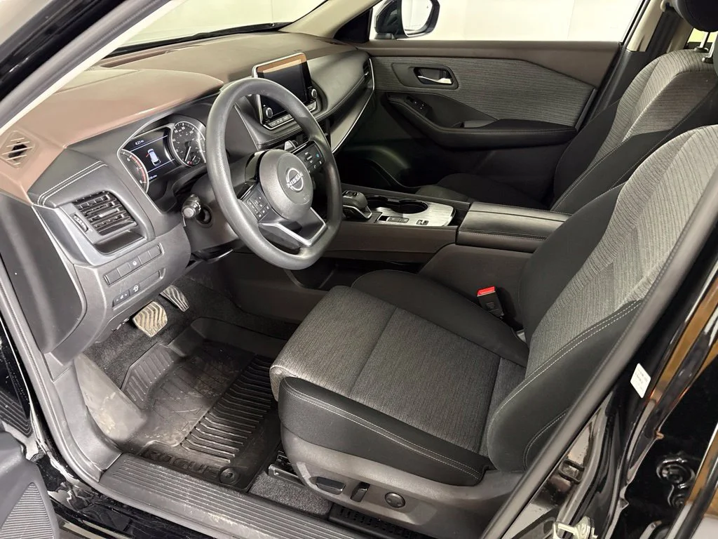 Used 2023 Black Nissan SV image 27
