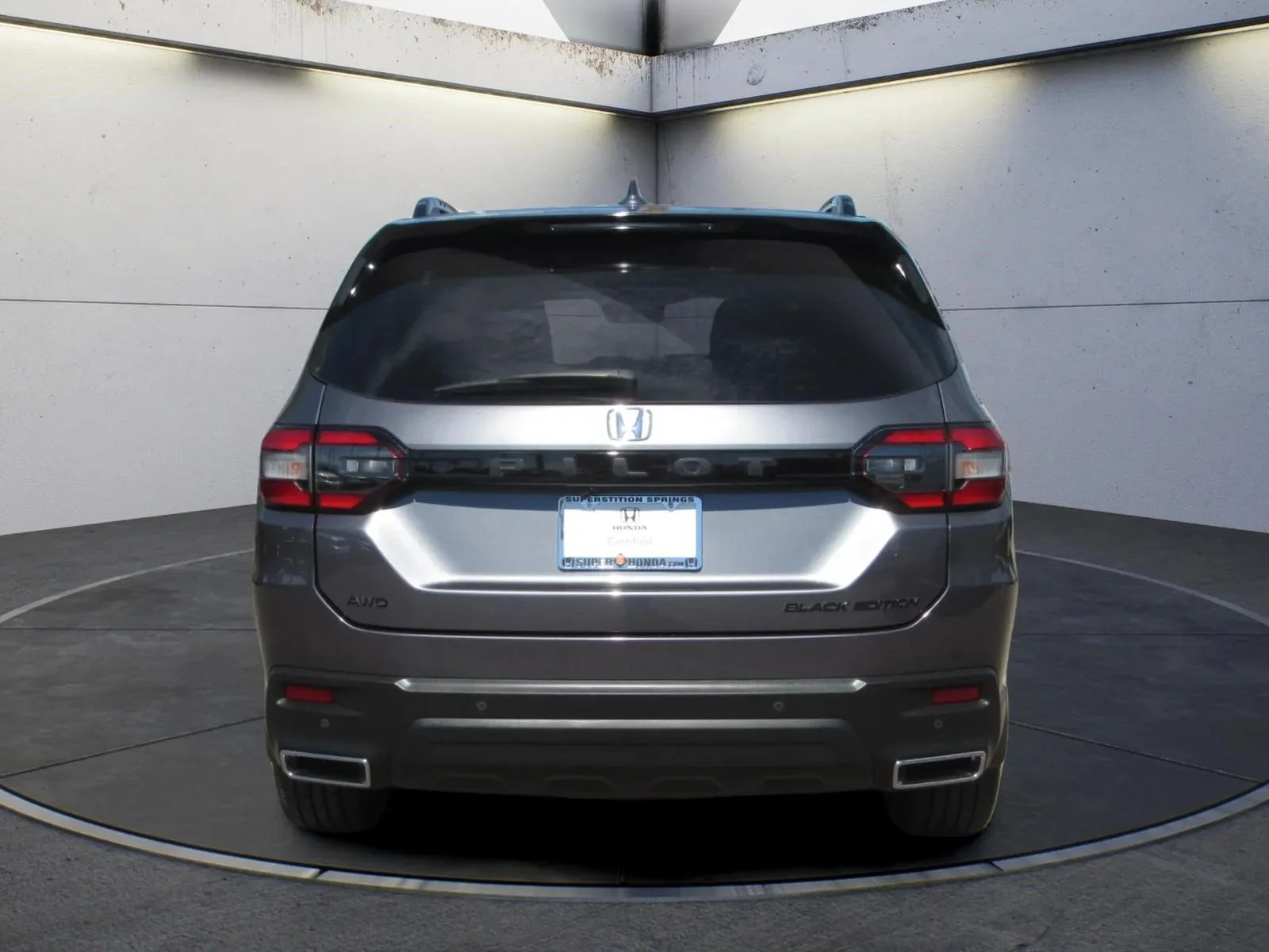 Certified Used 2025 Modern Steel Metallic Honda AWD Black Edition image 39