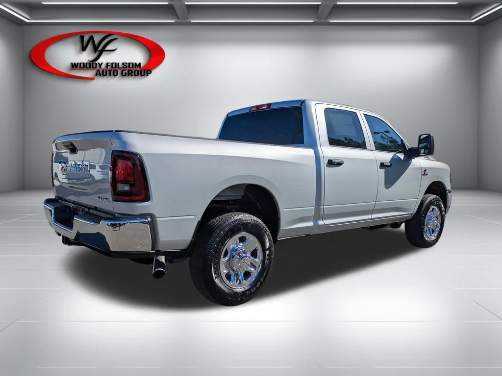 New 2026 Silver-Zynith Exterior Paint RAM Tradesman image 4