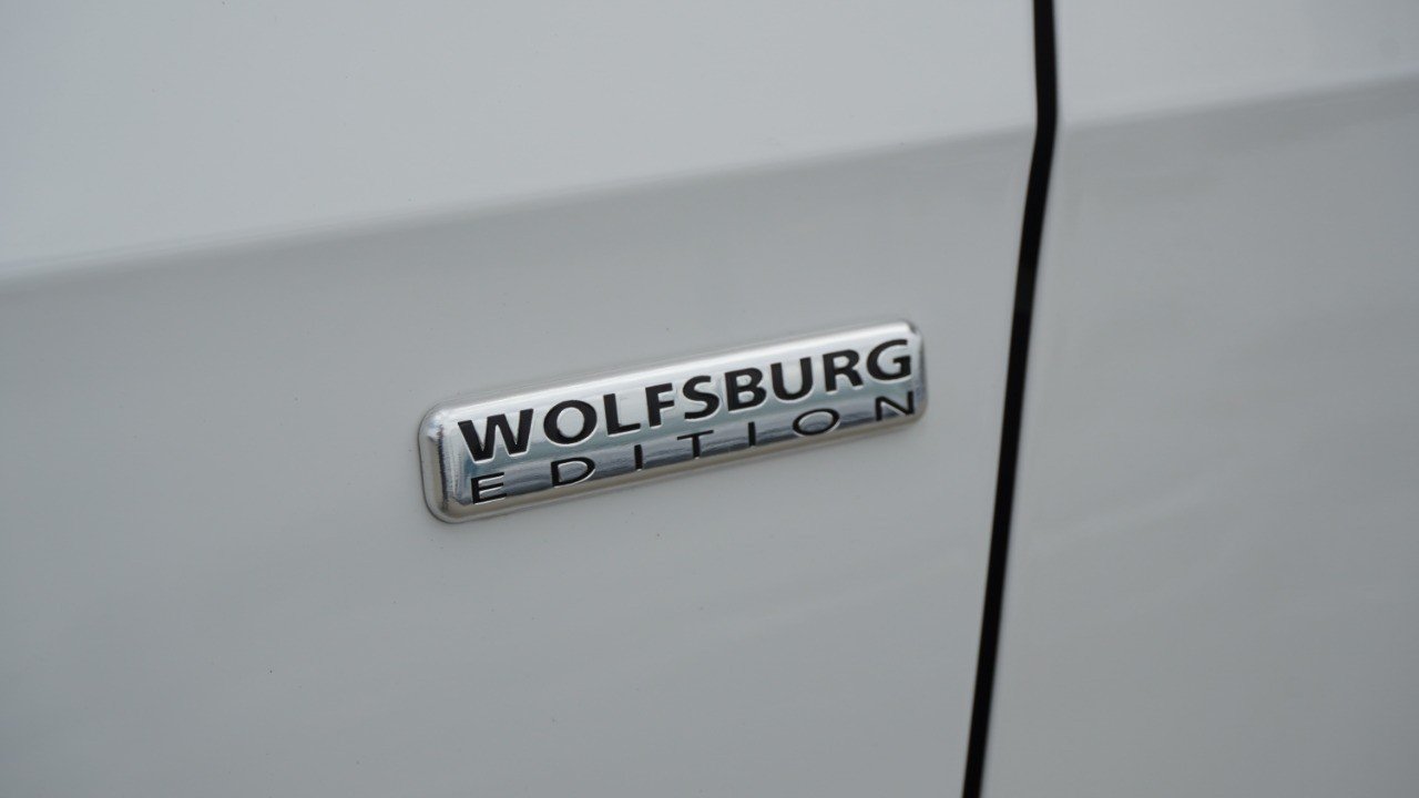 Used 2014 White Volkswagen S image 13
