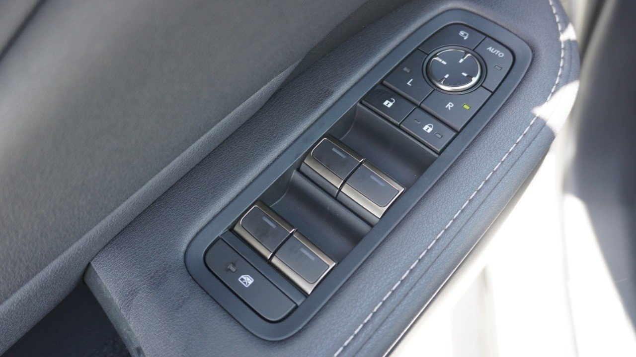 Certified Used 2025 CELESTIAL SILVER Lexus TX 350 Premium image 23