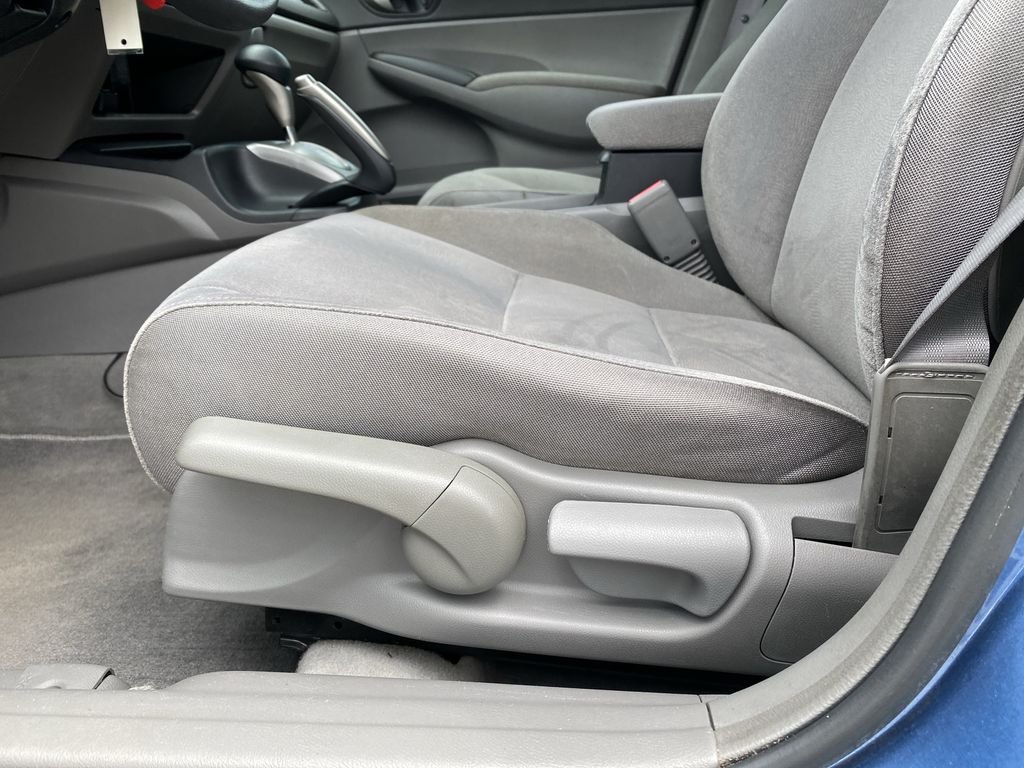 Used 2007 Atomic Blue Metallic Honda LX image 22