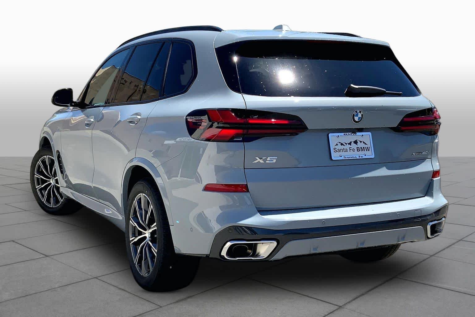 New 2026 Brooklyn Grey Metallic BMW xDrive40i image 12
