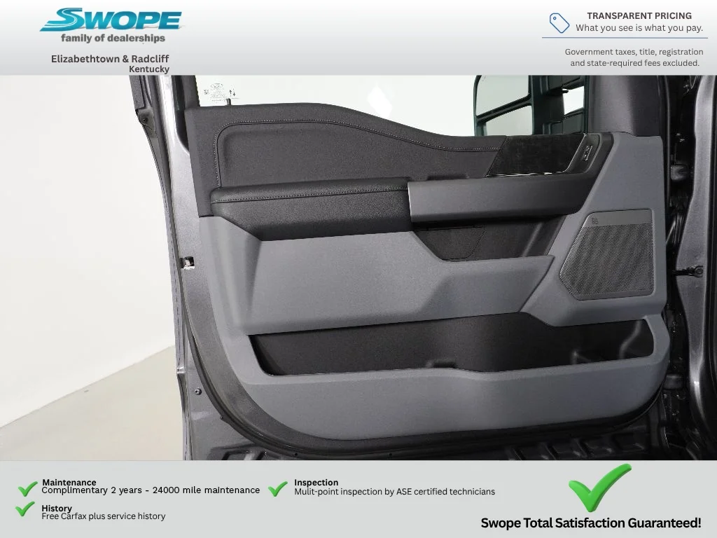 New 2027 Carbonized Gray Metallic Ford F-250® XLT image 13