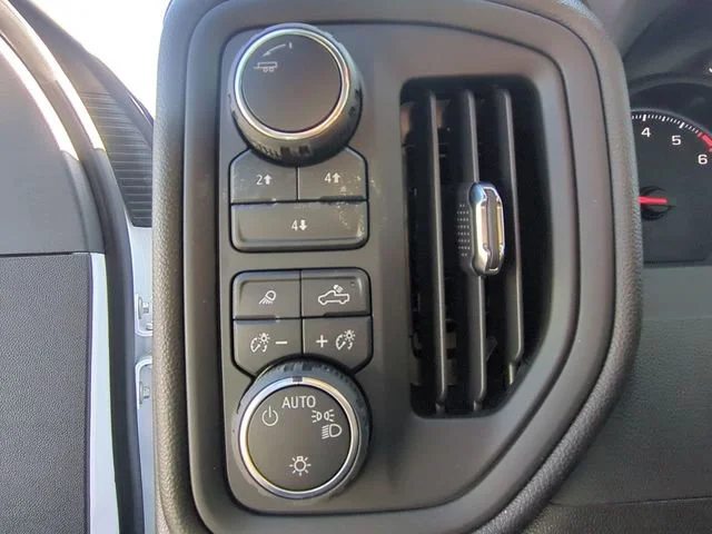 2025 Chevrolet Silverado 3500 HD Work Truck - Photo 20
