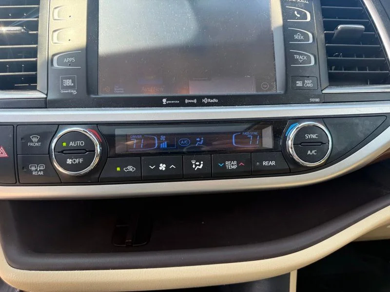 Used 2017 Red Toyota Limited image 12