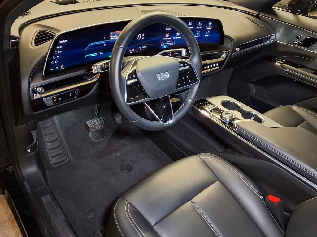 Used 2024 Emerald Lake Metallic Cadillac Tech image 24