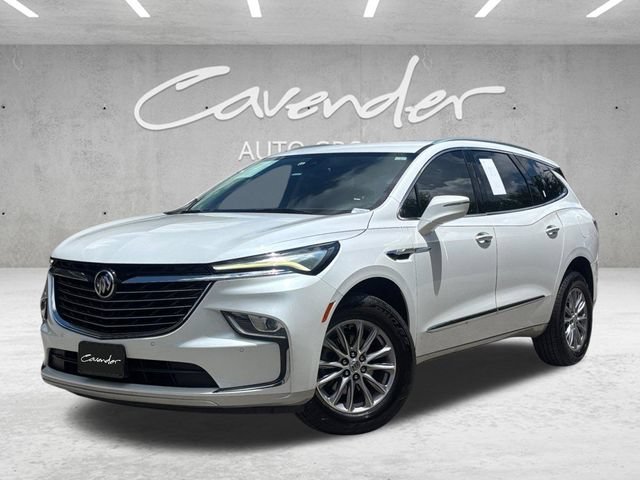 2023 Buick Enclave Essence's photo
