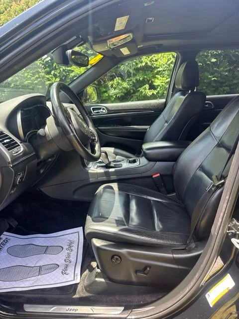 Used 2018 Black Jeep Limited image 16