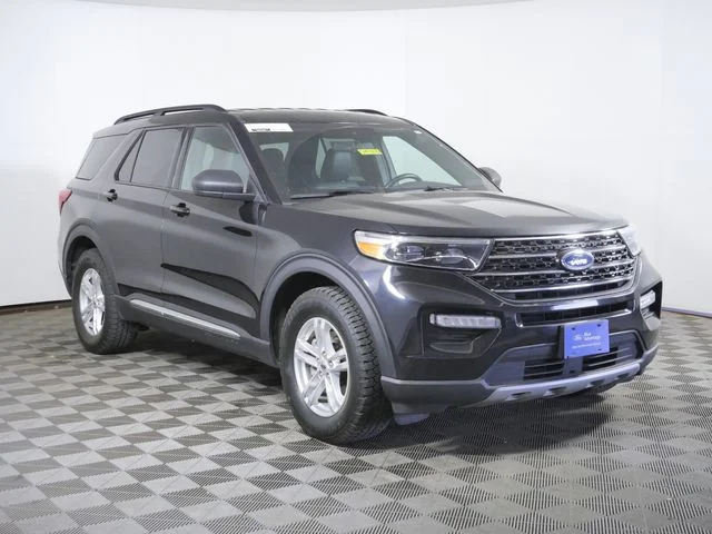 2020 Ford Explorer XLT 4WD's photo