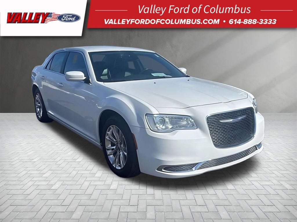 2020 Chrysler 300