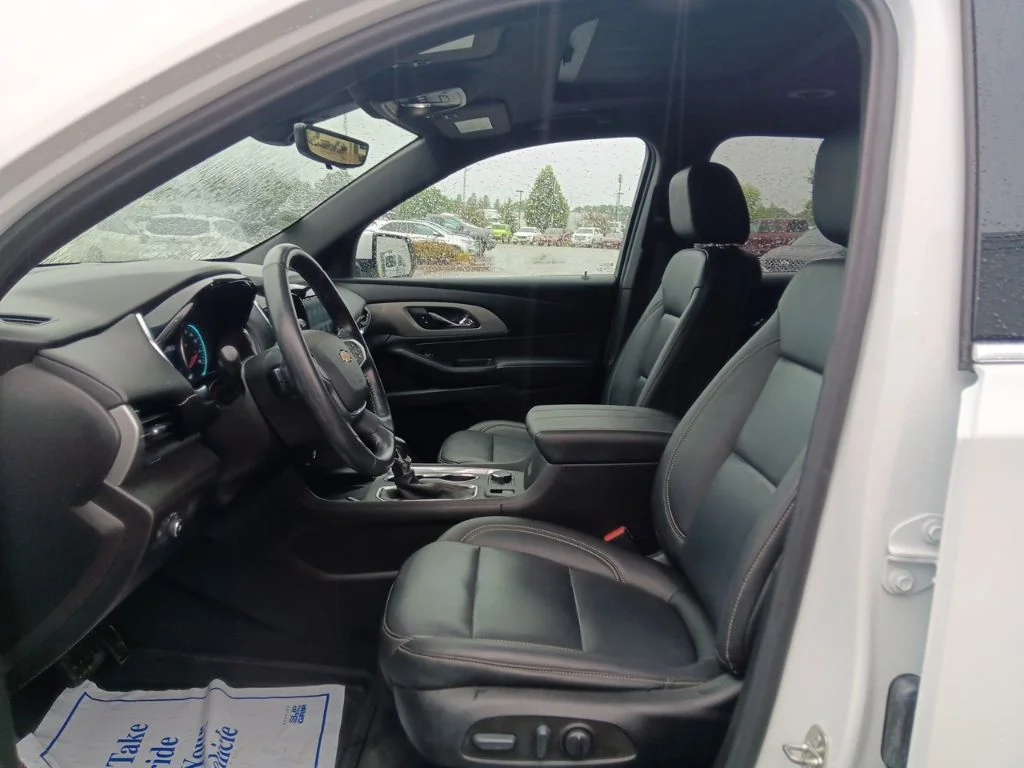 Used 2022 Summit White Chevrolet LT Leather image 29