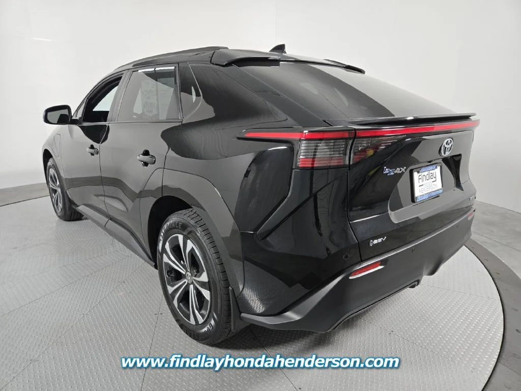 Used 2024 Black Toyota XLE image 4