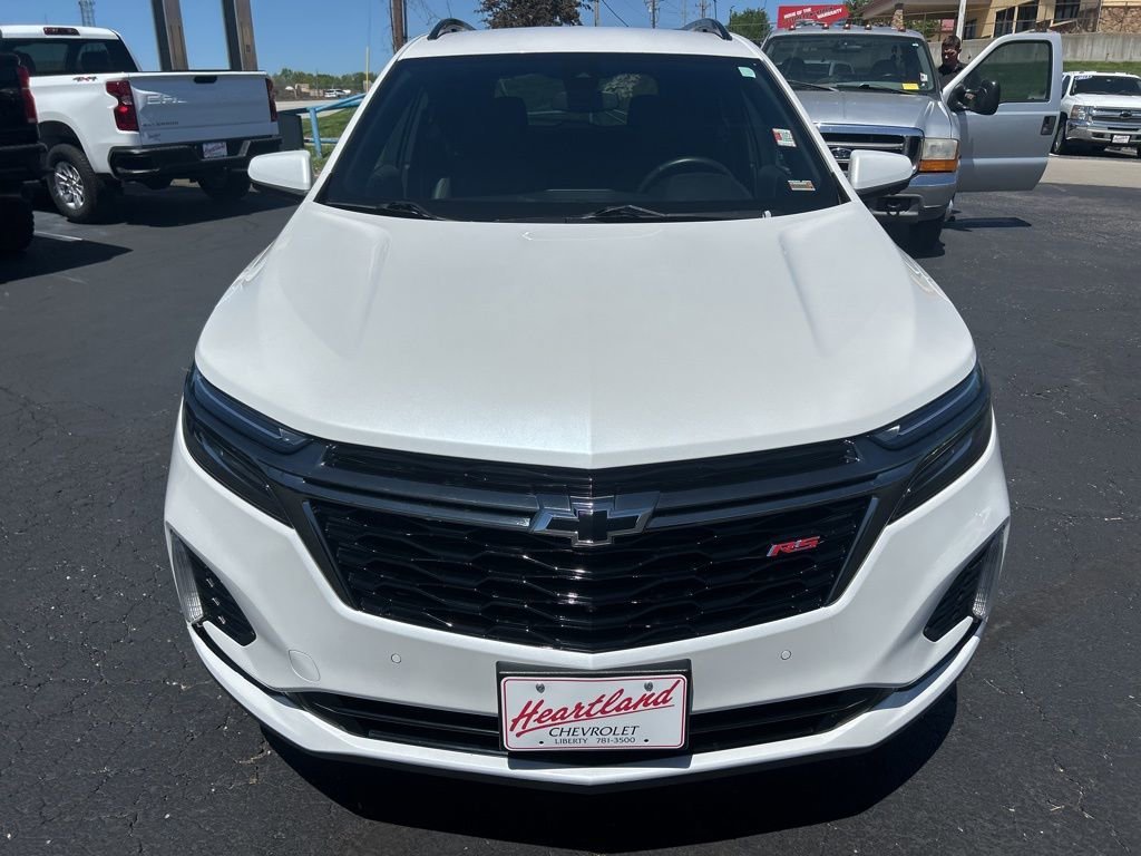 Used 2023 Chevrolet Equinox RS with VIN 3GNAXMEG1PS191077 for sale in Kansas City