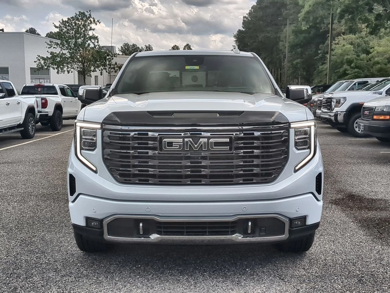 New 2026 Glacier White Tricoat GMC Denali Ultimate image 3