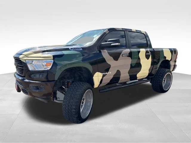 Used 2019 Black Ram Big Horn/Lone Star image 3
