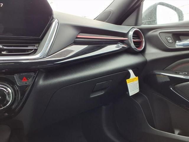 2026 Chevrolet Trax RS - Photo 16